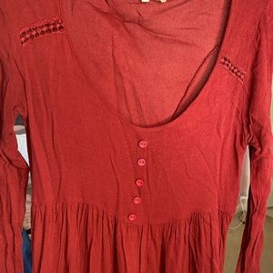 Altar’d State Burgundy Tunic size Medium. Worn maybe 2-3 times.